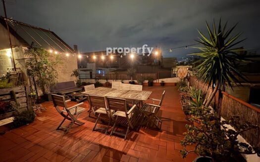 Piso todo reformado de diseño en el corazón del Born Barcelona.