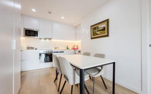 Piso 2 habitaciones con cocina abierta en Sabadell